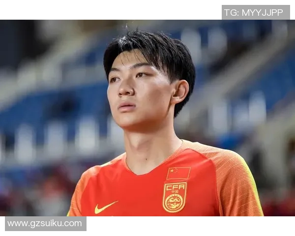 足球明星童磊的成长历程与辉煌成就全解析 足球明星童磊的成长历程与辉煌成就全解析